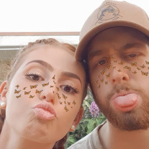 Meet your Posher, Ebonie